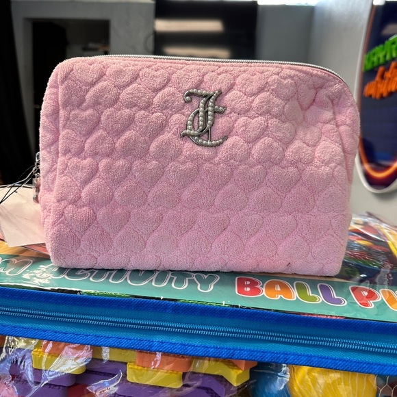 Juicy Couture Pink Quilted Women's Toiletry Bag - Picture 3 of 4
